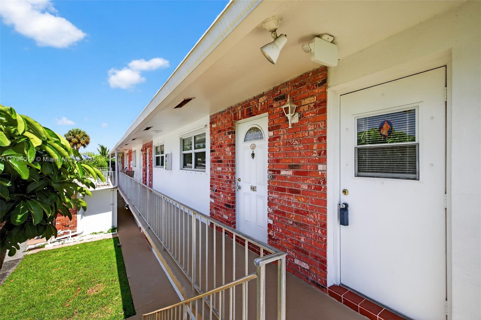 401 S Golf Blvd # 270