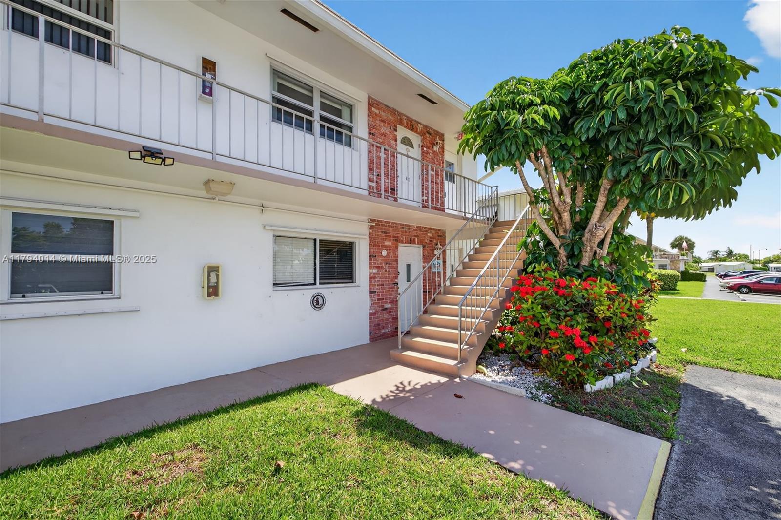 401 S Golf Blvd # 270