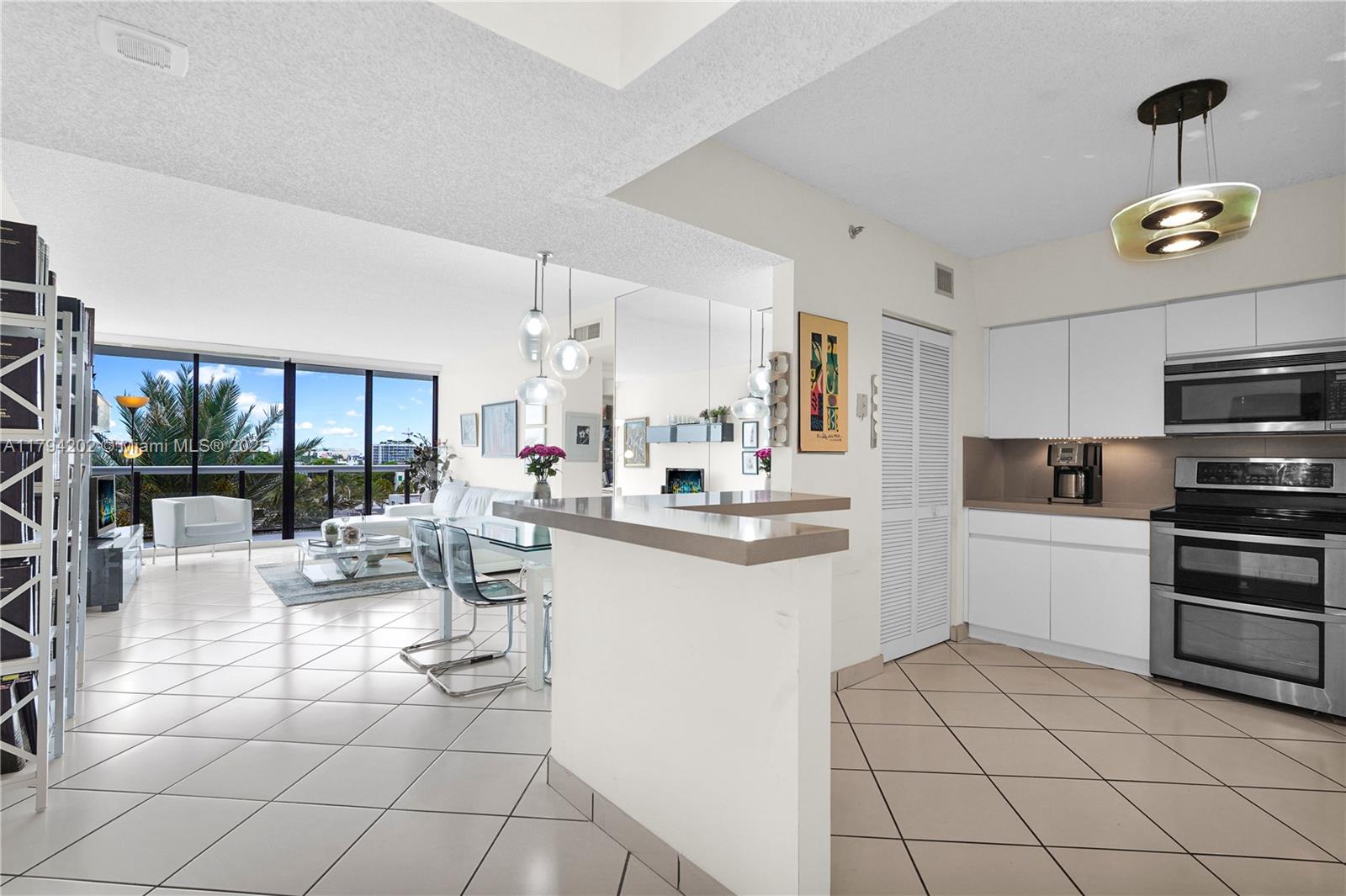 9455 Collins Ave # 603