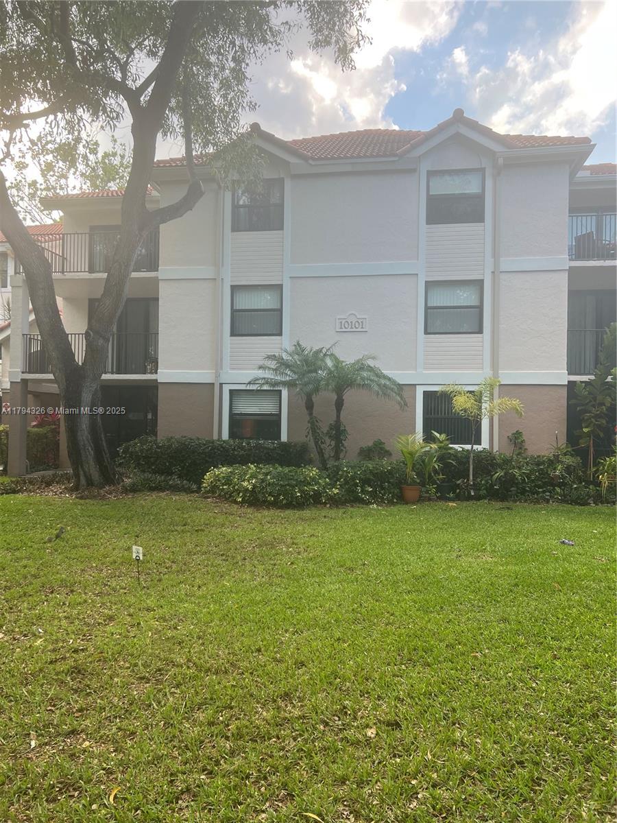 10101 W Sunrise Blvd # 103