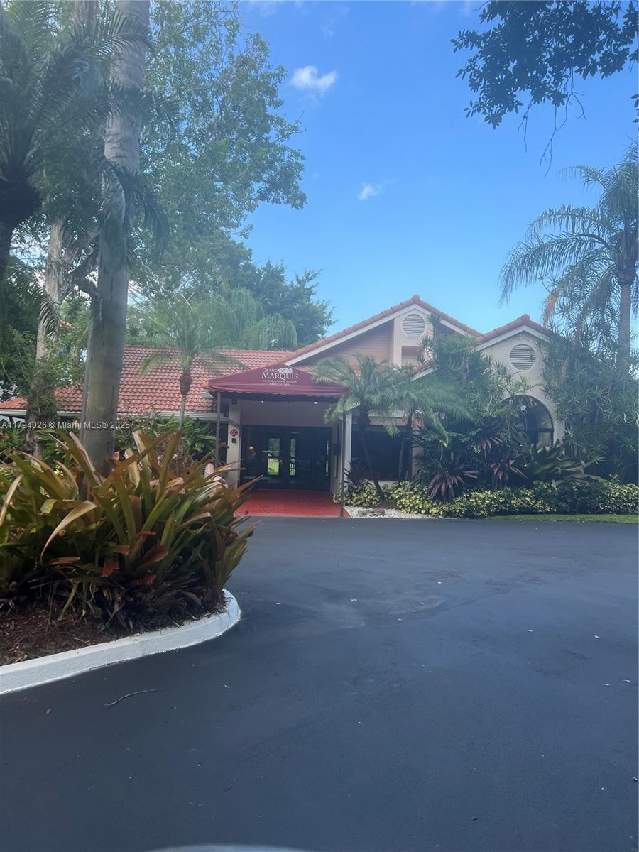 10101 W Sunrise Blvd # 103