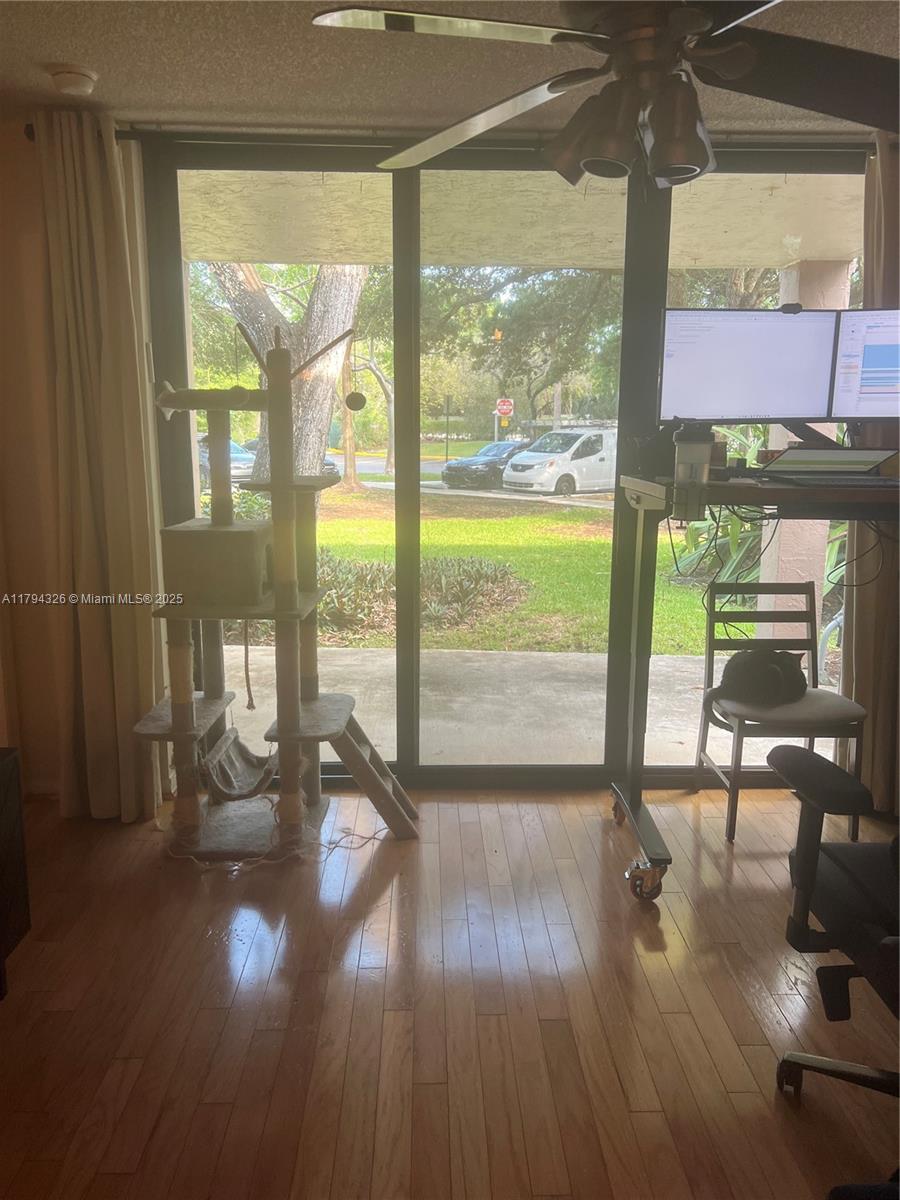 10101 W Sunrise Blvd # 103