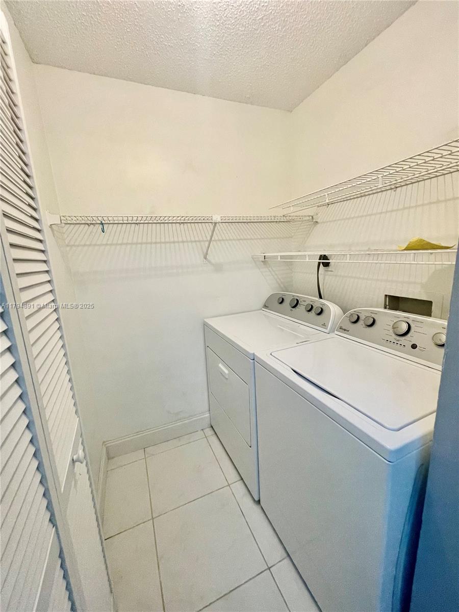 1231 SW 46th Ave # 507