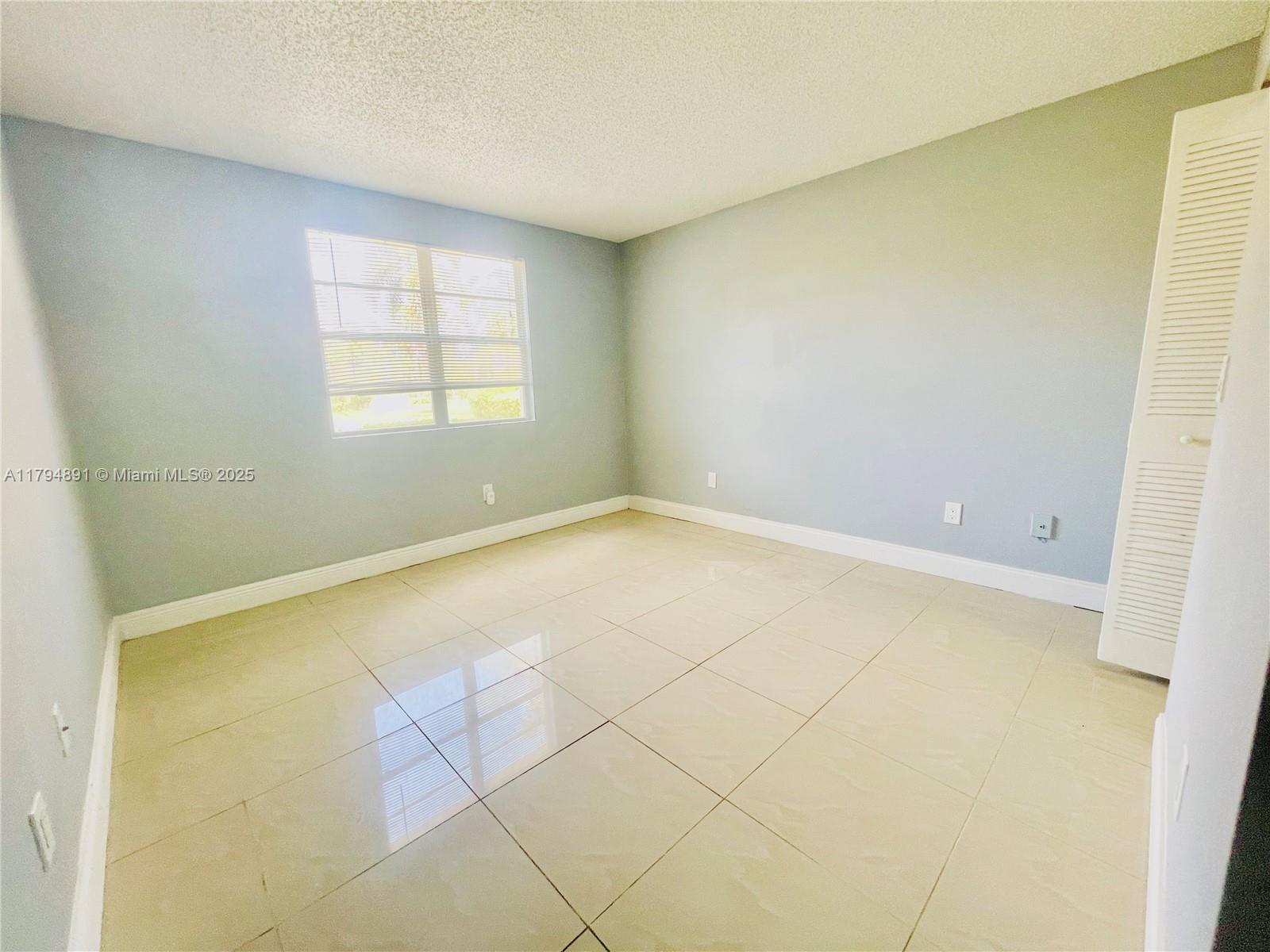 1231 SW 46th Ave # 507