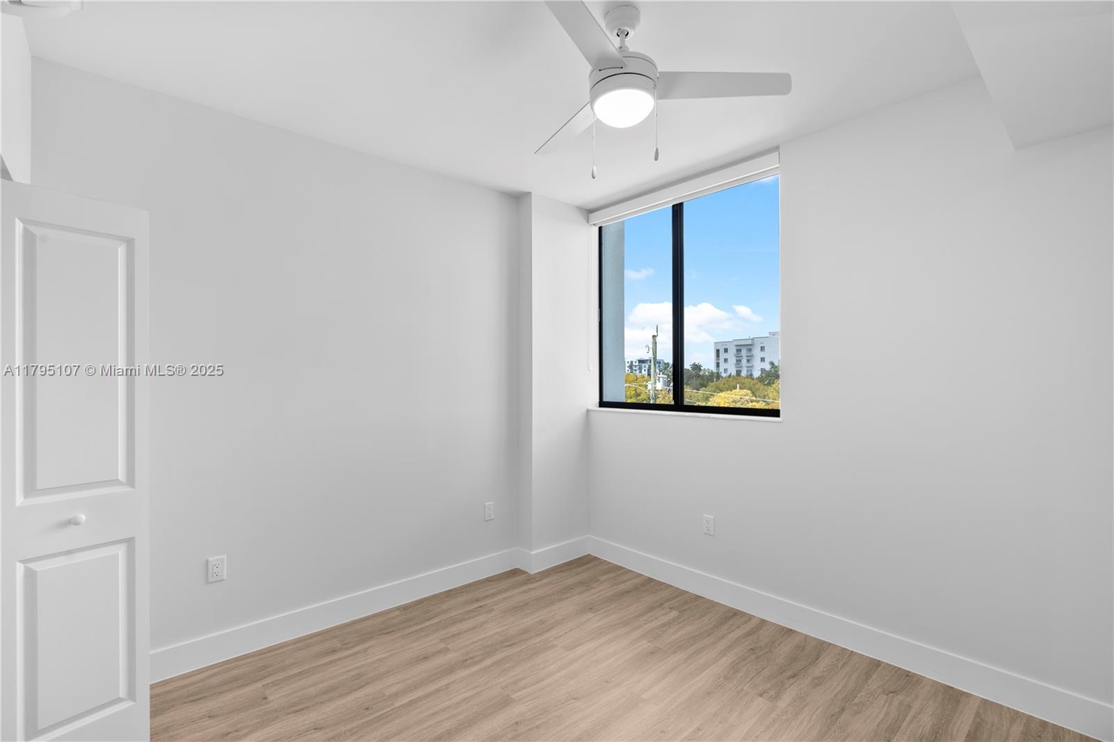 1559 NW 15th Street Rd # 307