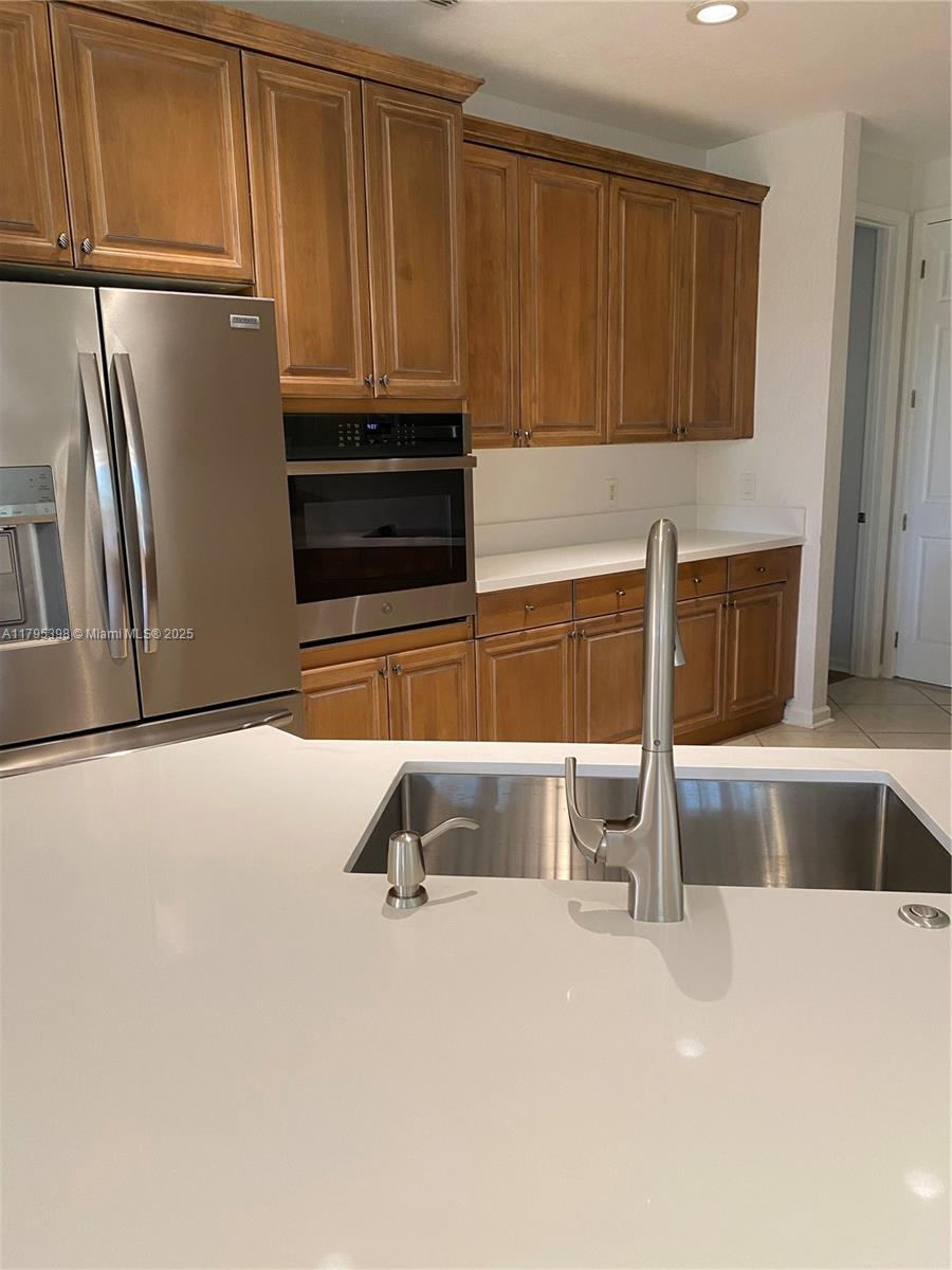 2697 Center Ct Dr # 13 Unit: 1-13