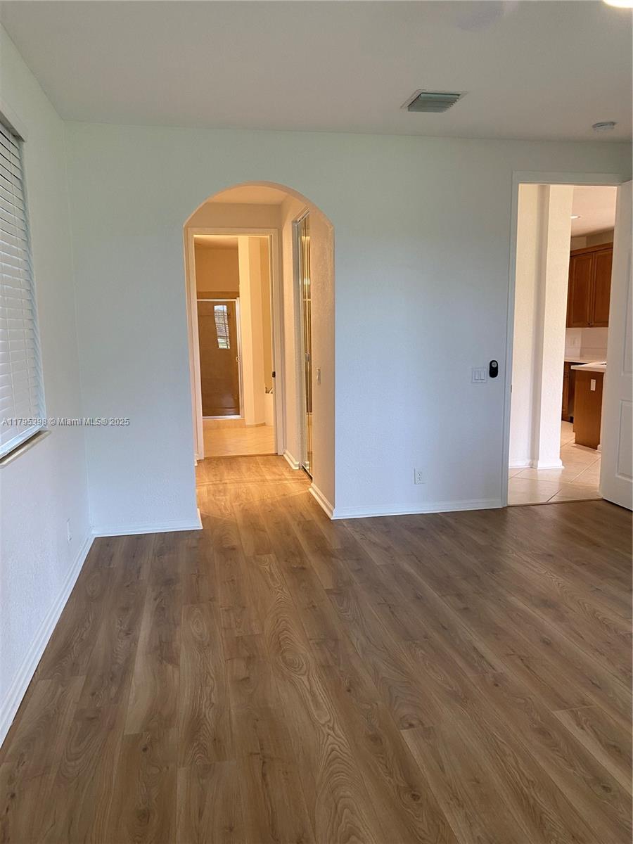 2697 Center Ct Dr # 13 Unit: 1-13