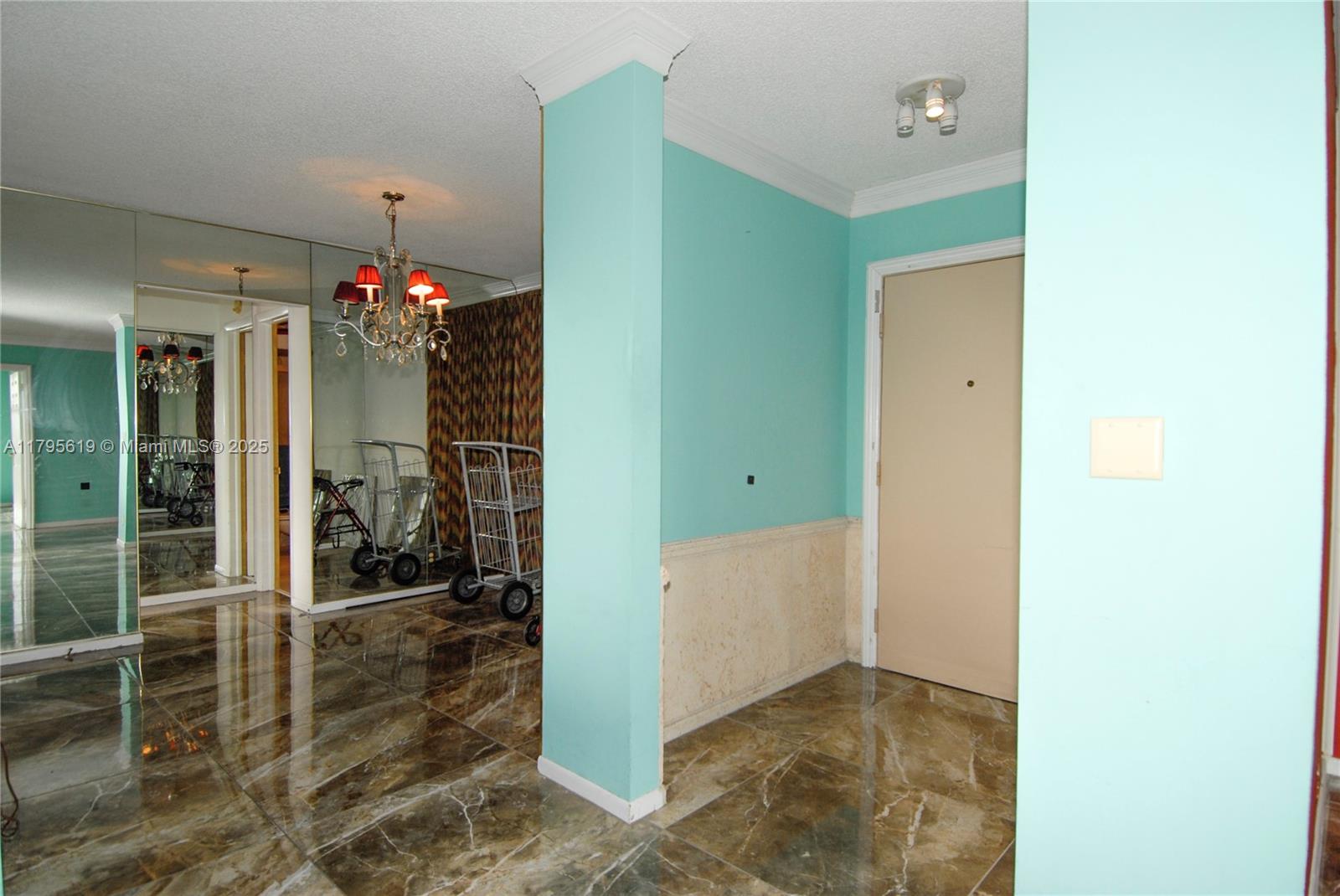 2701 N Ocean Blvd # 15E