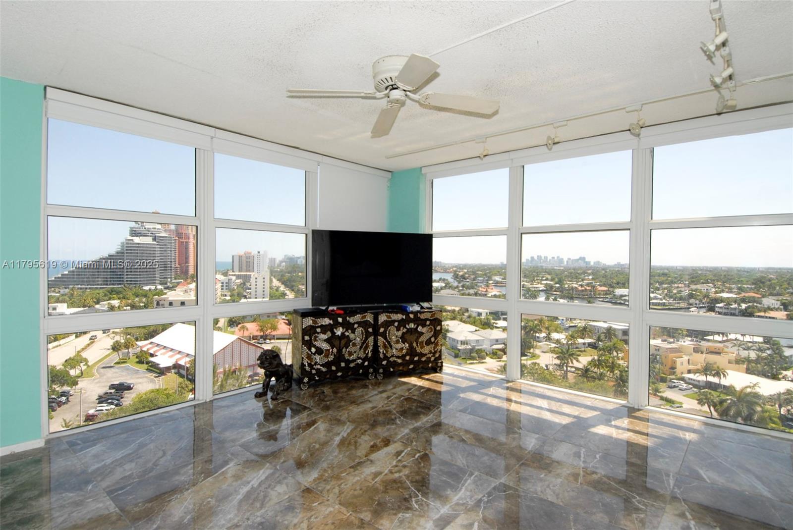 2701 N Ocean Blvd # 15E