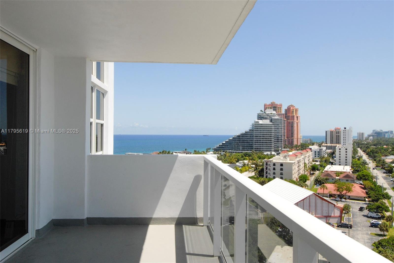 2701 N Ocean Blvd # 15E