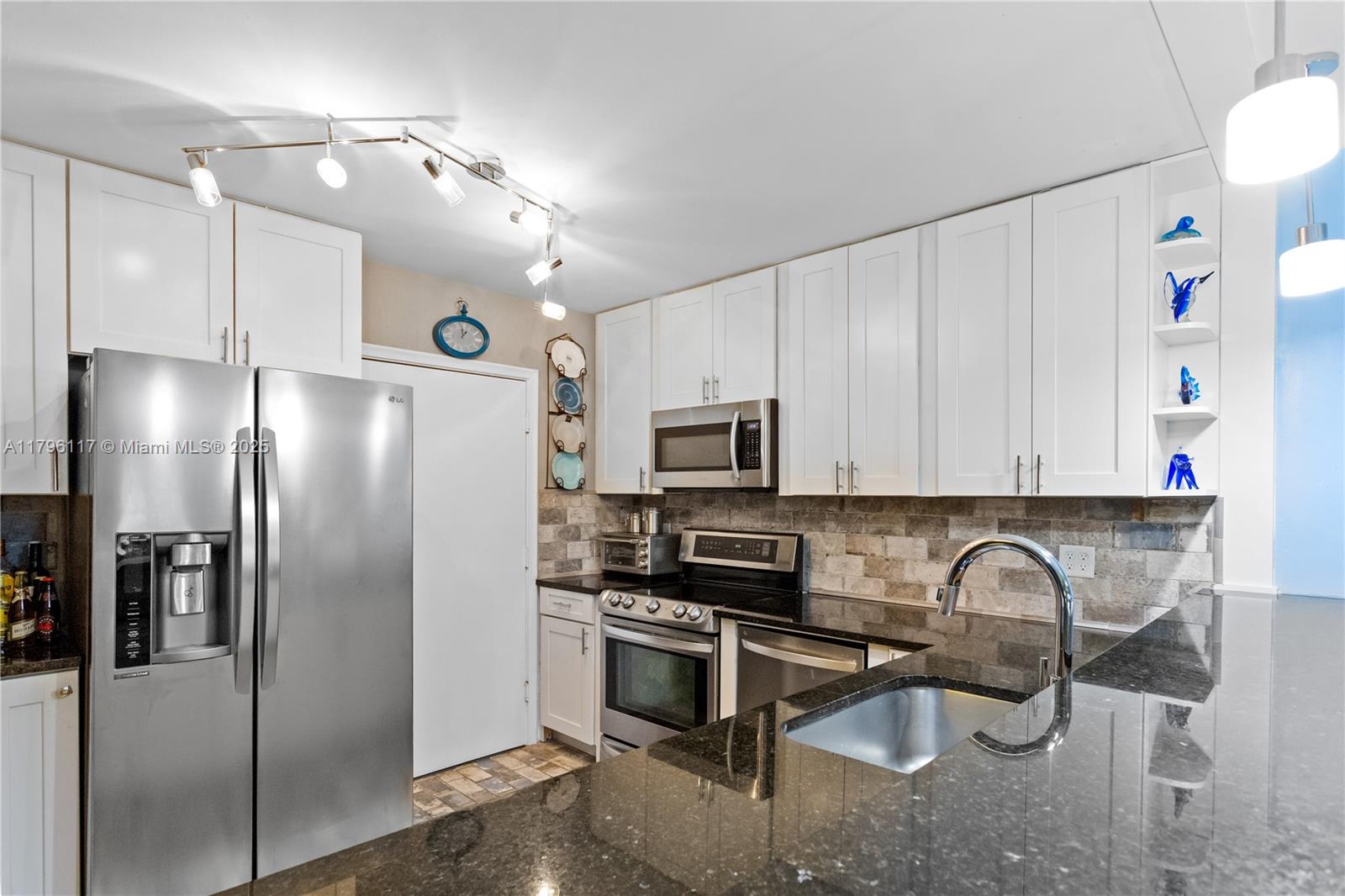 2271 NW 47th Ter # 200