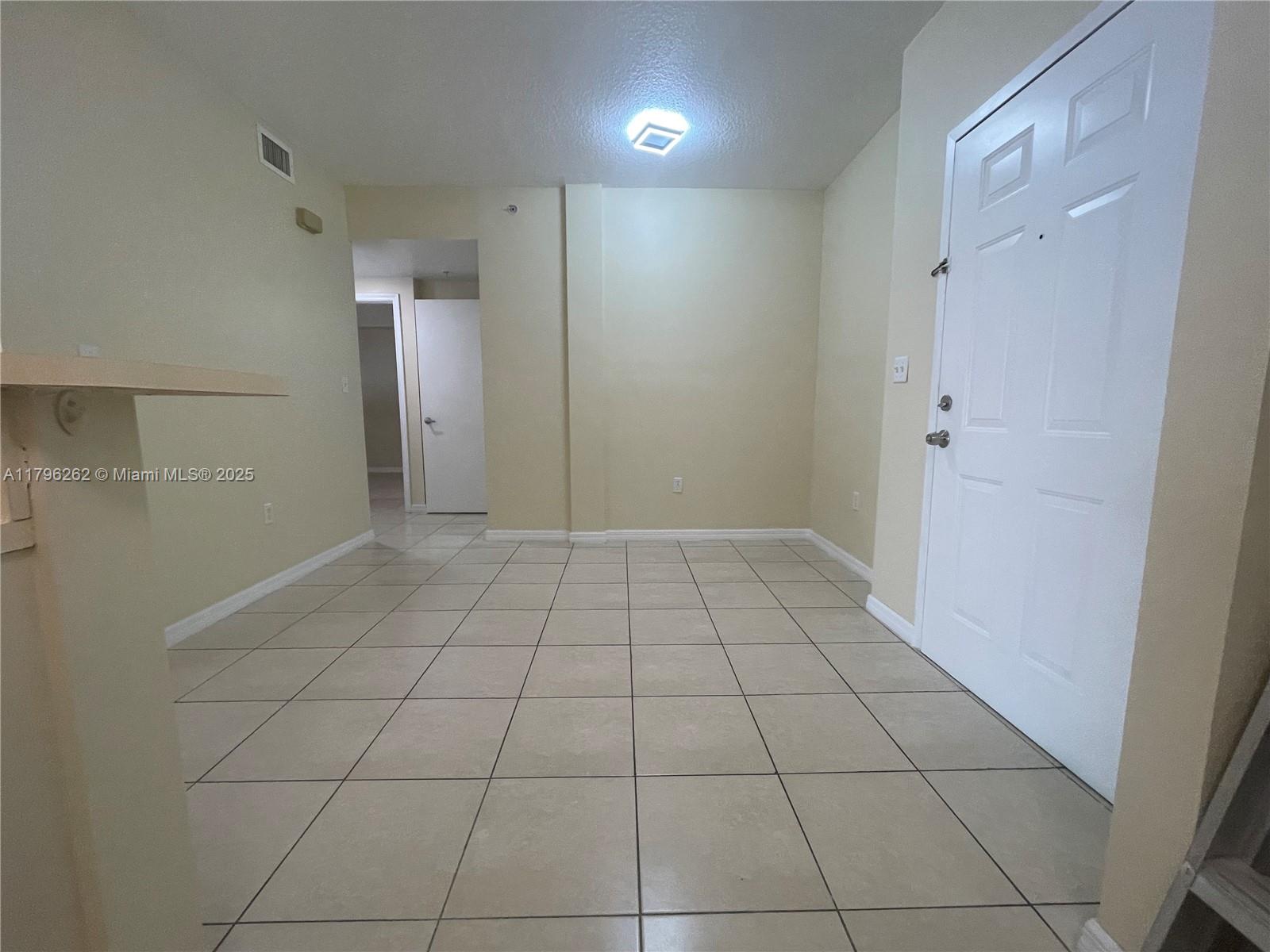 11040 SW 196th St # 204