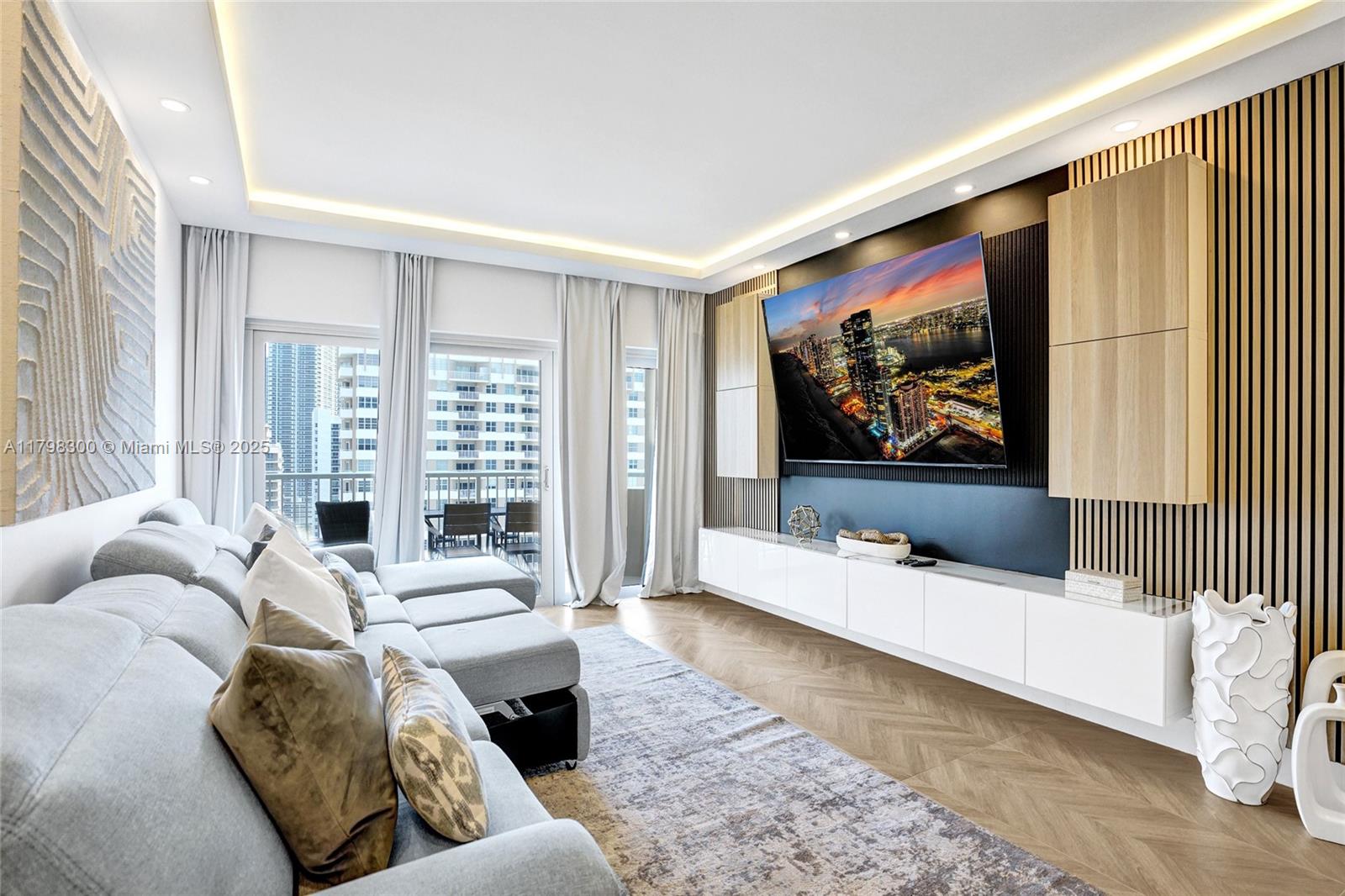 1980 S Ocean Dr # 19H