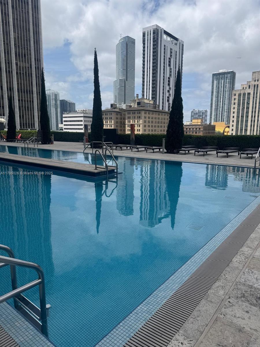 50 Biscayne Blvd # 2204