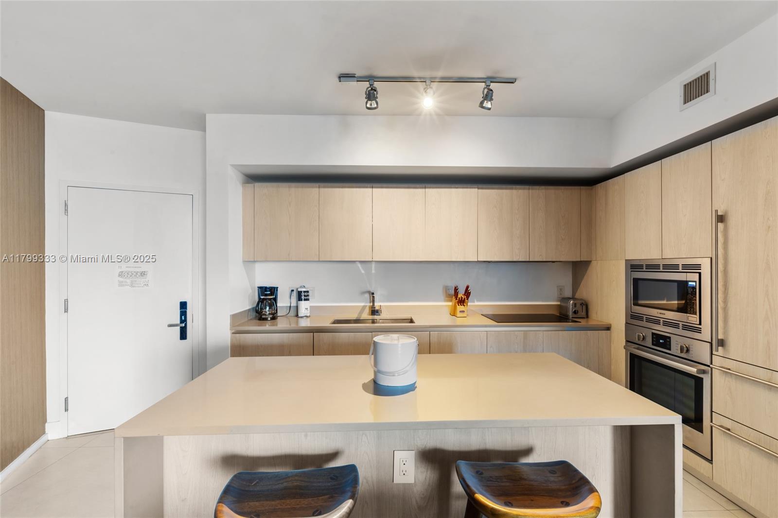 4111 S Ocean Dr # 2307