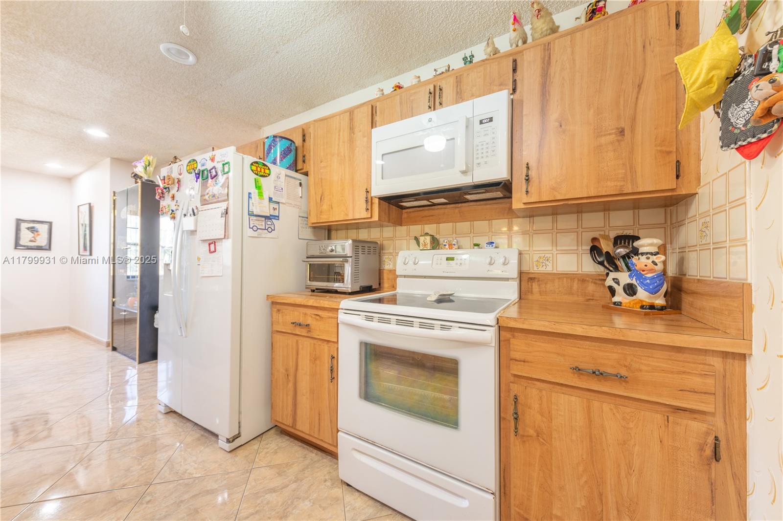 5220 NW 26th Ct
