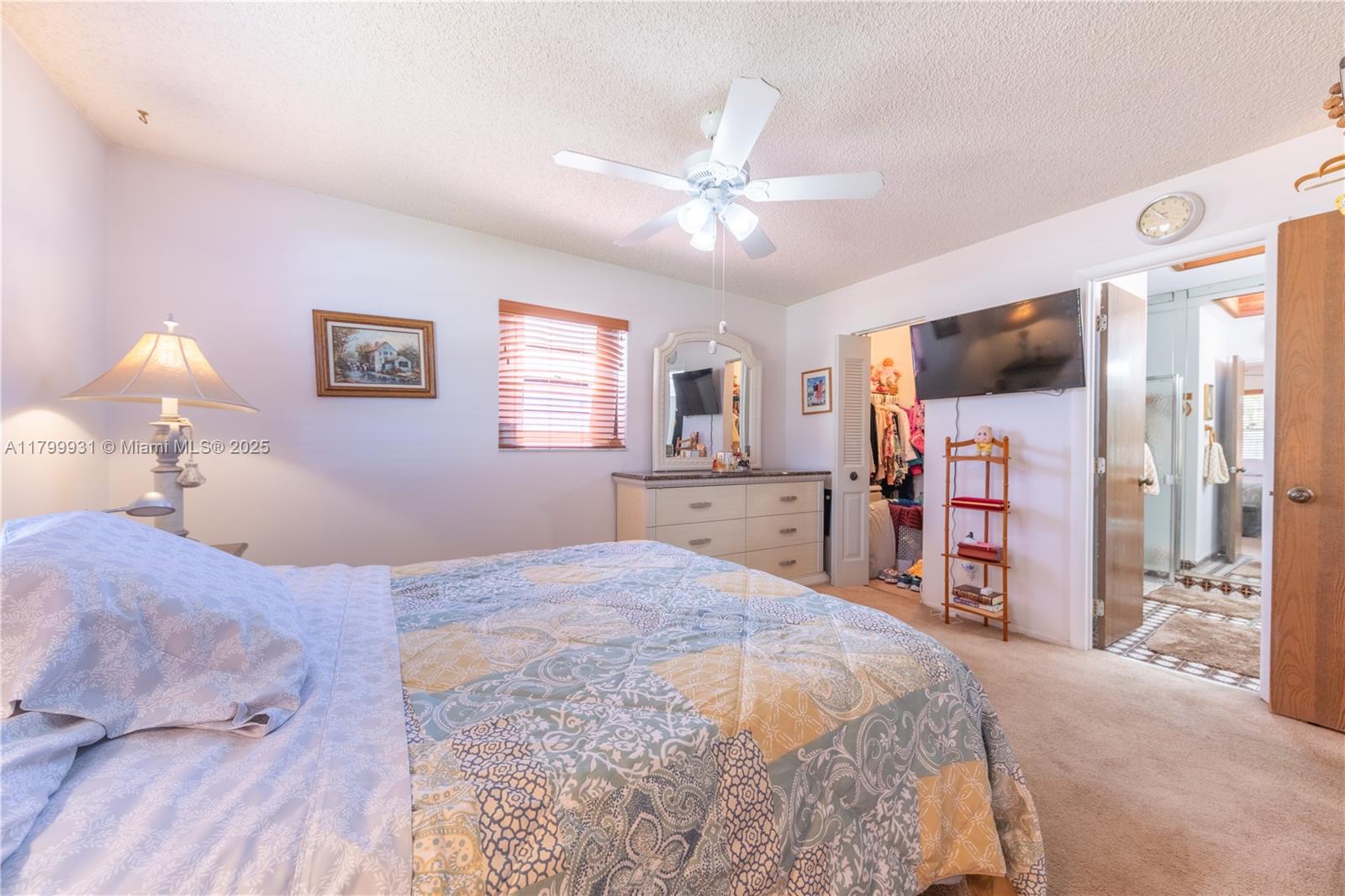 5220 NW 26th Ct