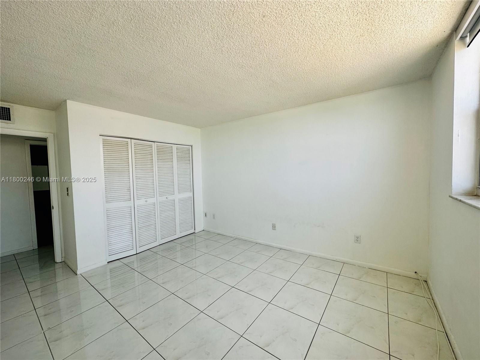 1501 S Ocean Dr # 1202