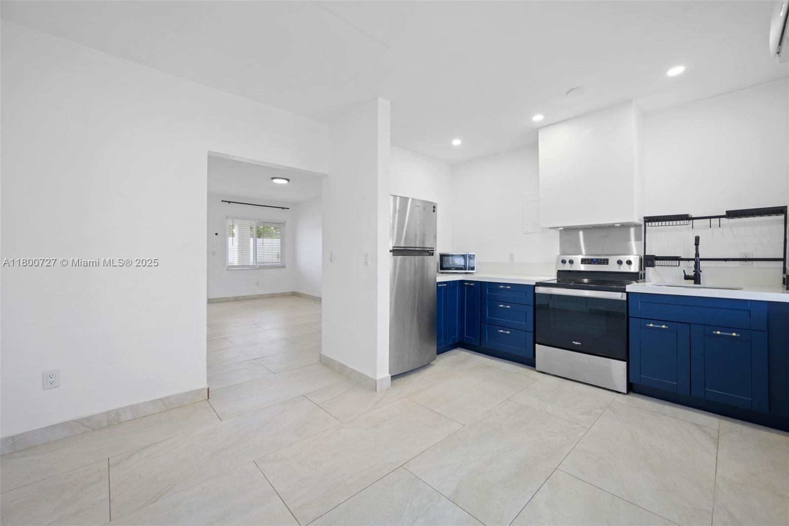 550 NE 82nd Ter # 5