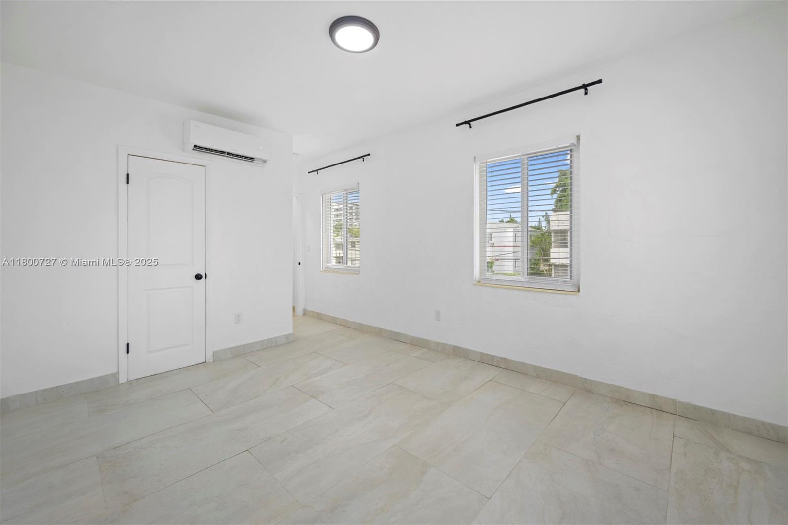550 NE 82nd Ter # 5