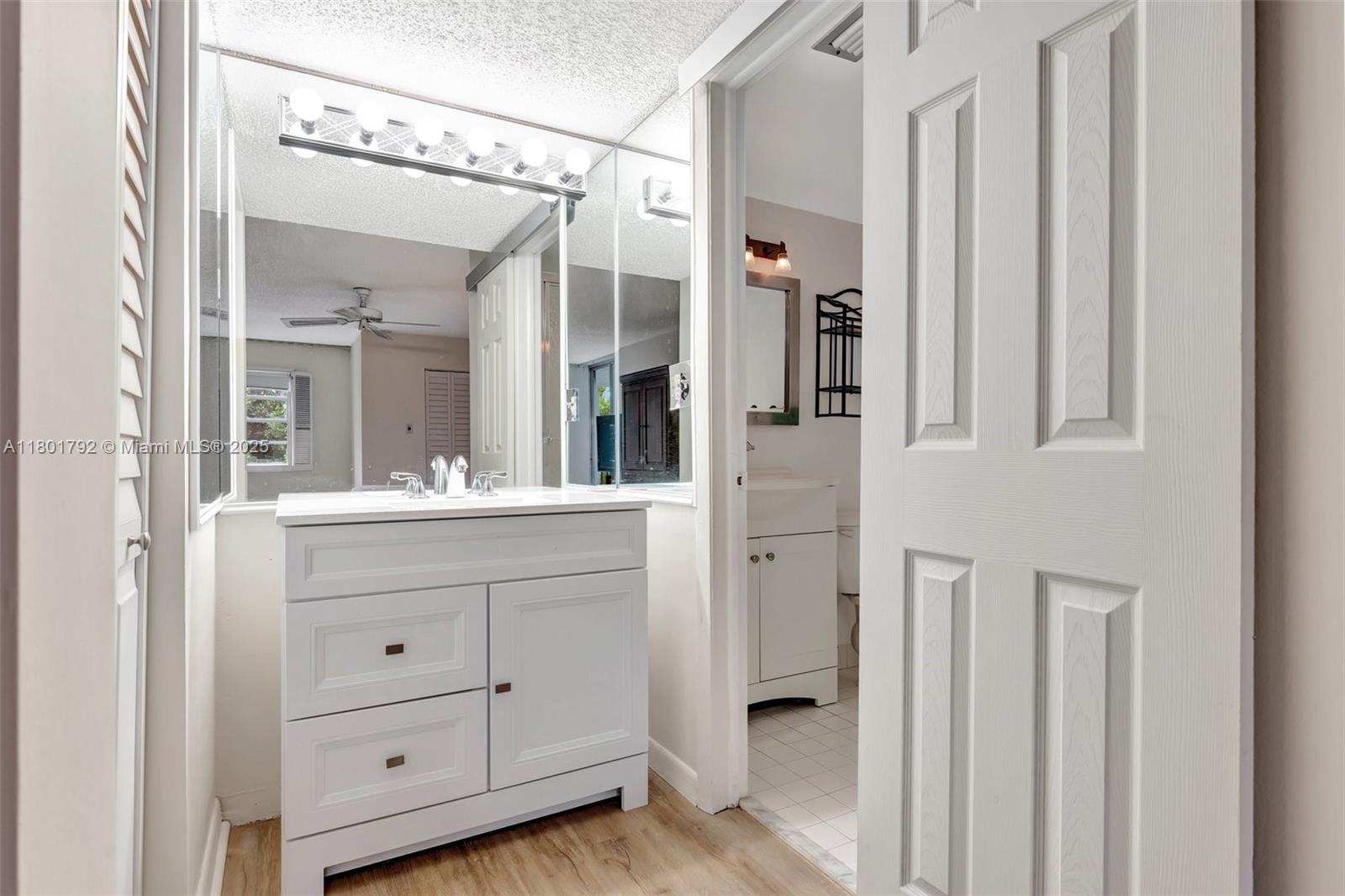 3940 Inverrary Blvd # A Unit: 408-A