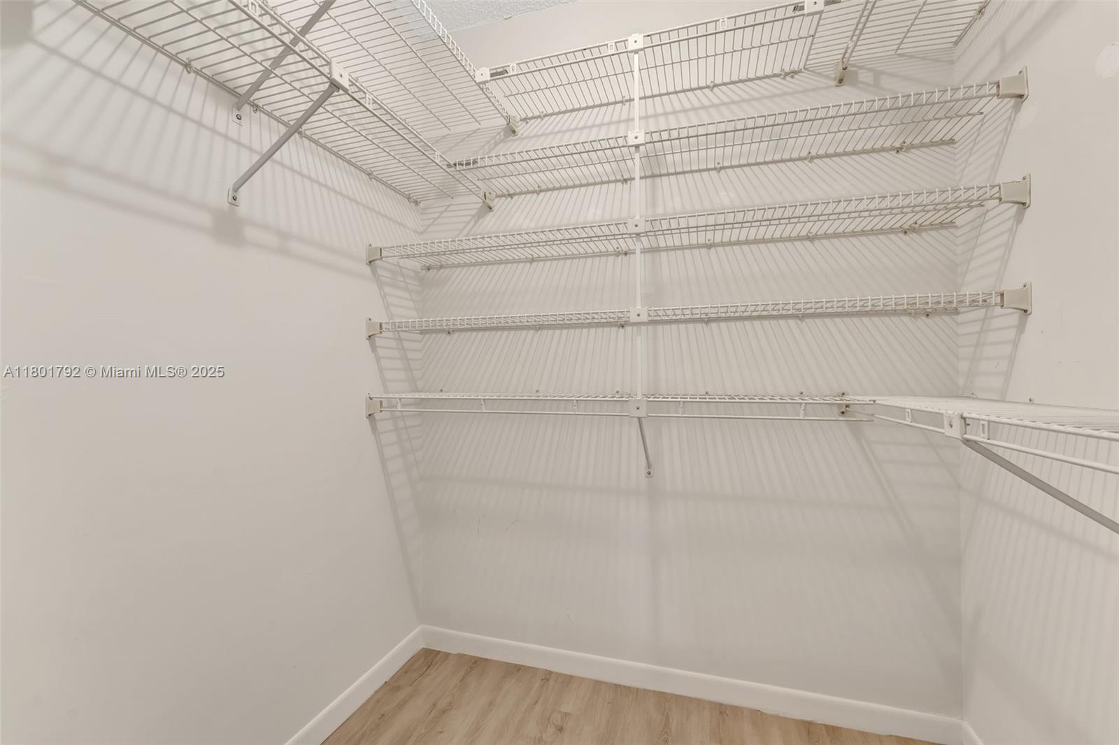 3940 Inverrary Blvd # A Unit: 408-A