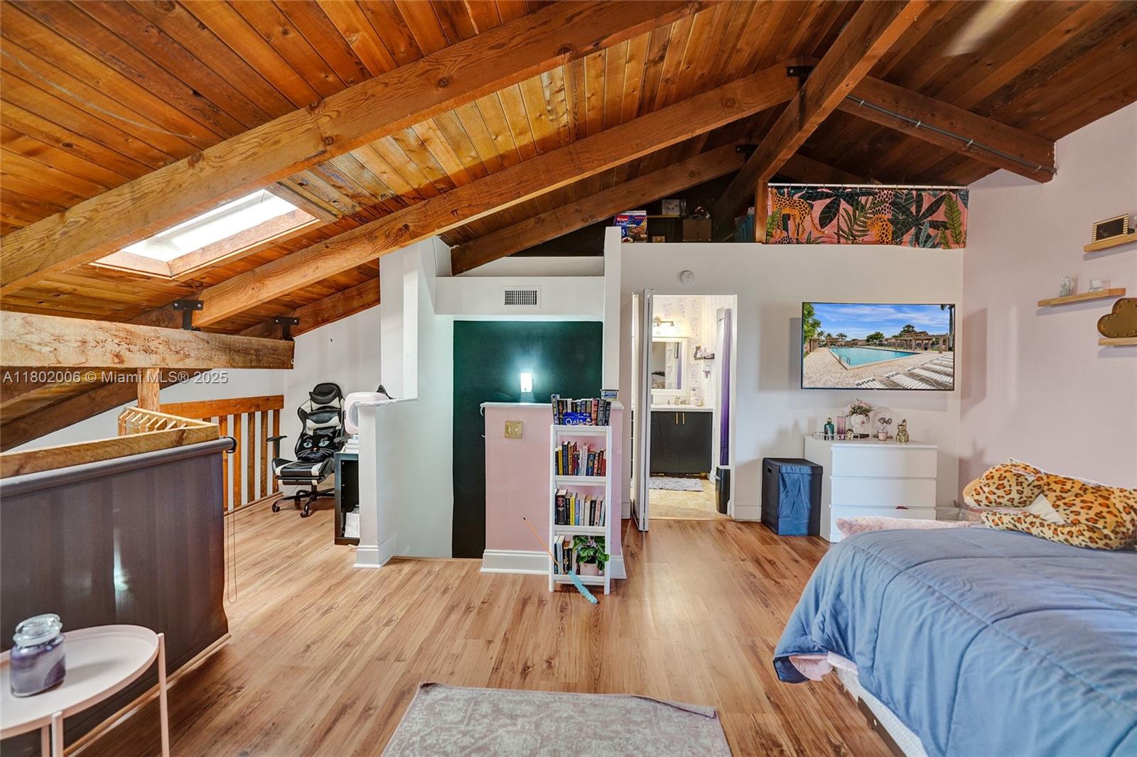 1951 SW 81st Ter