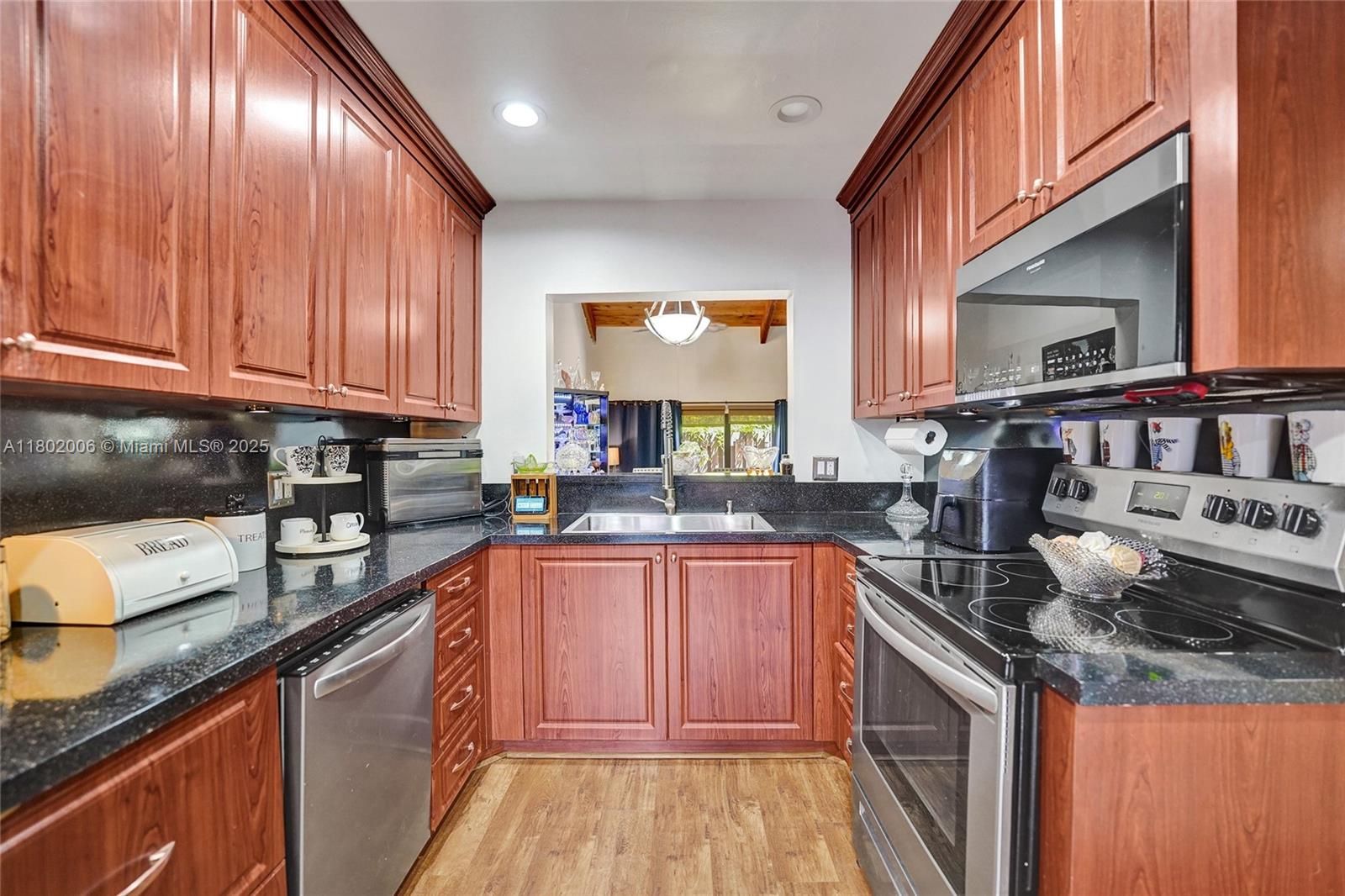 1951 SW 81st Ter