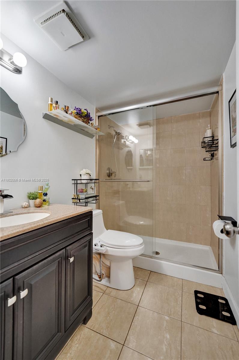1951 SW 81st Ter