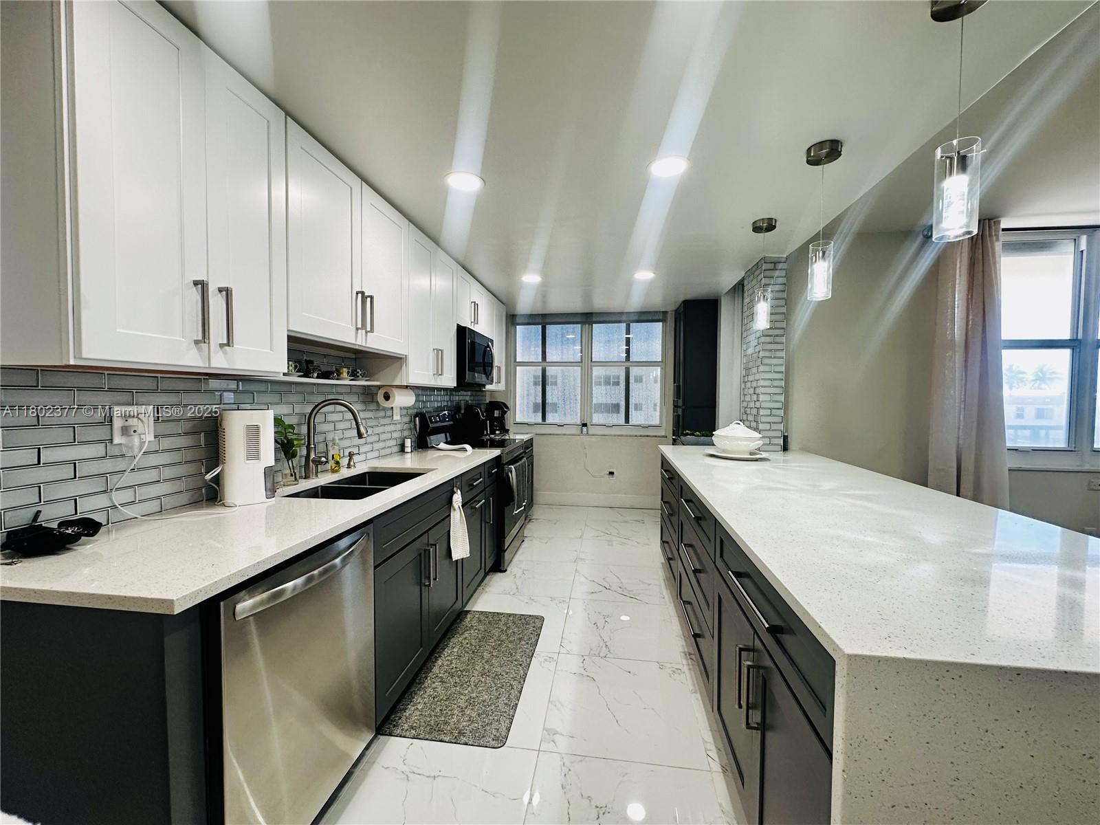 1501 S Ocean Dr # 306