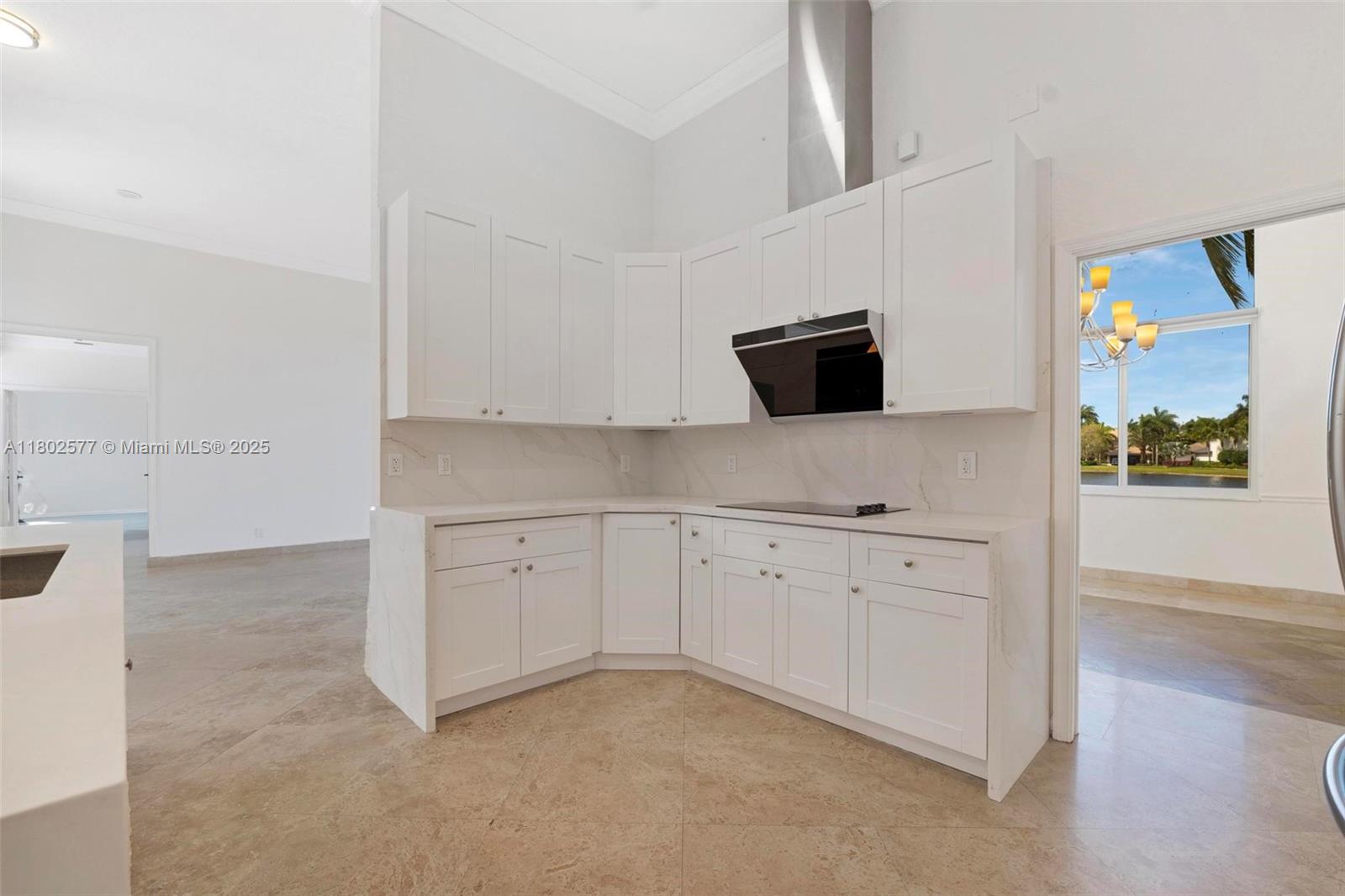 1666 Victoria Pointe Cir