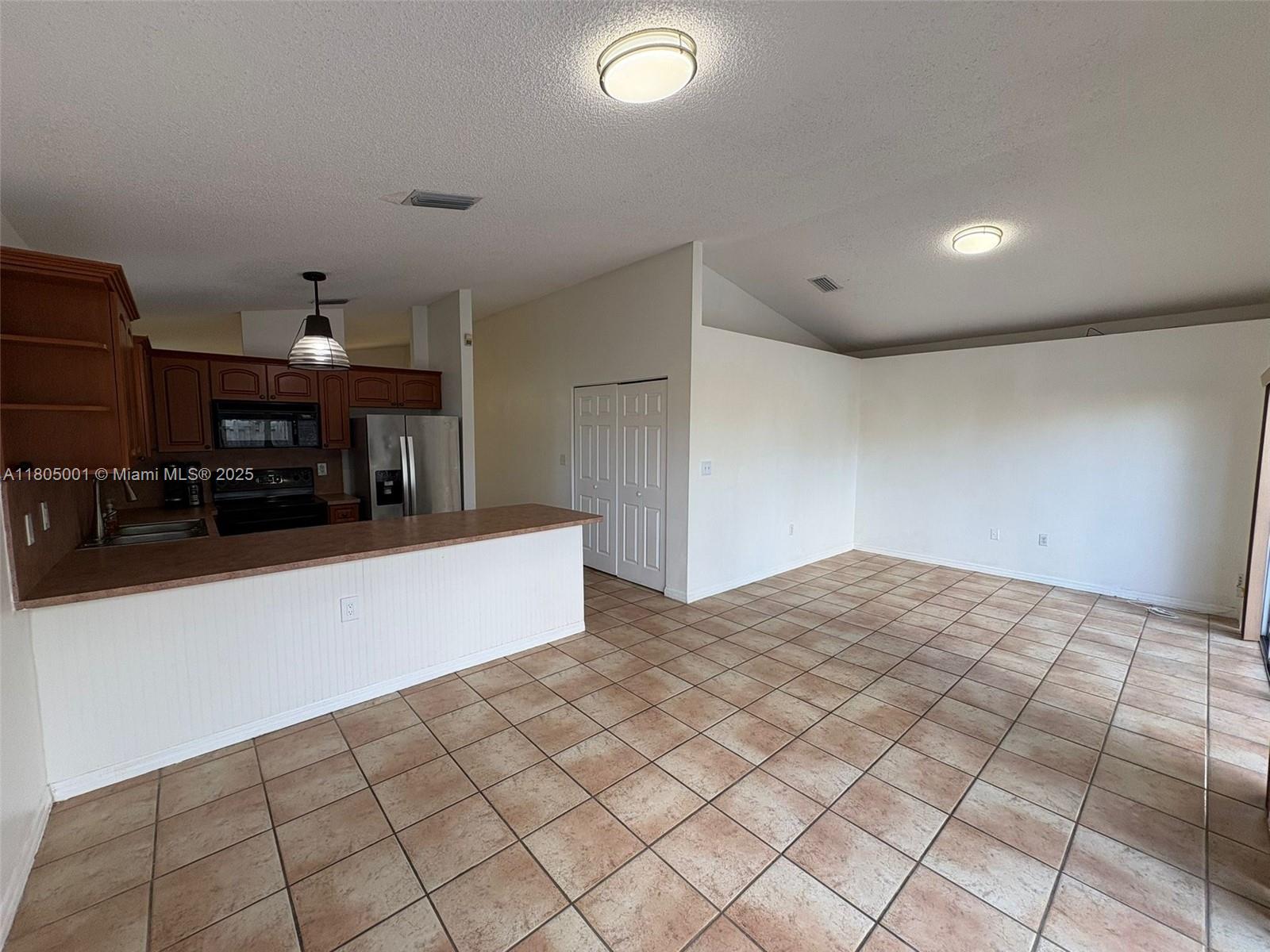 7601 NW 166th Ter # 7601