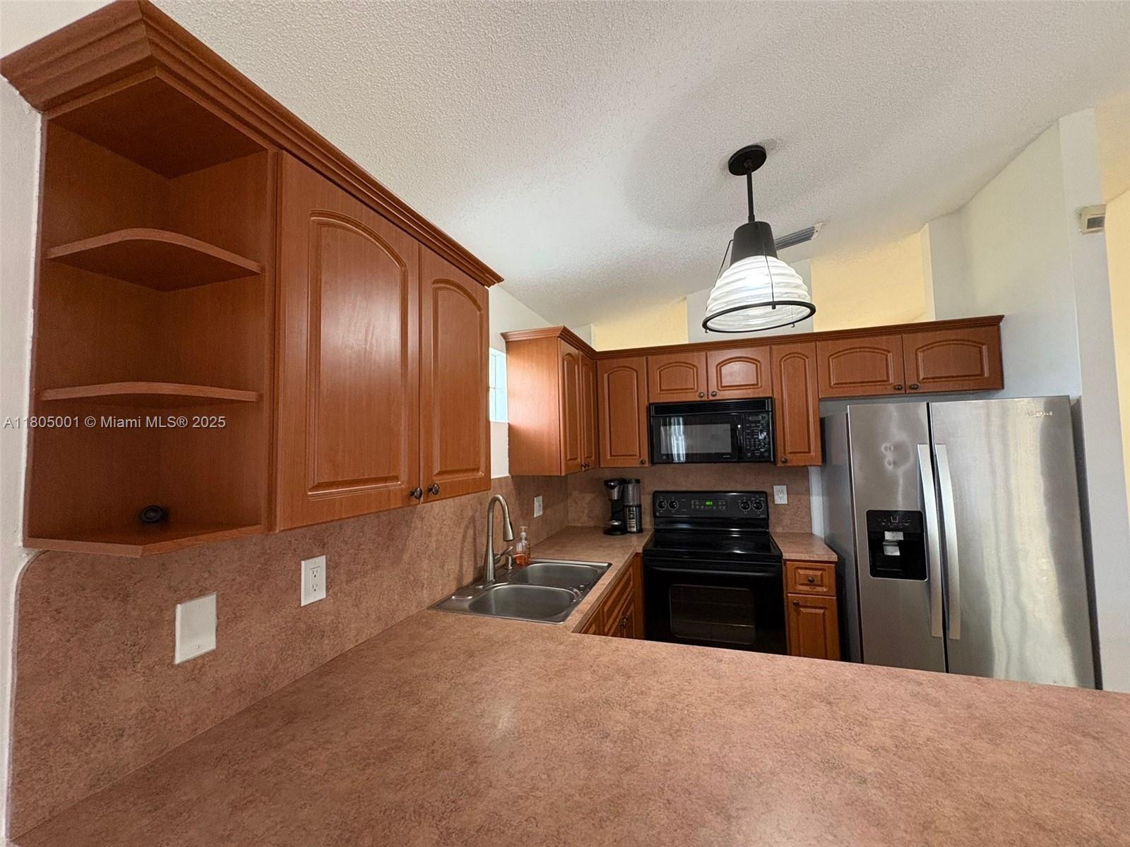 7601 NW 166th Ter # 7601