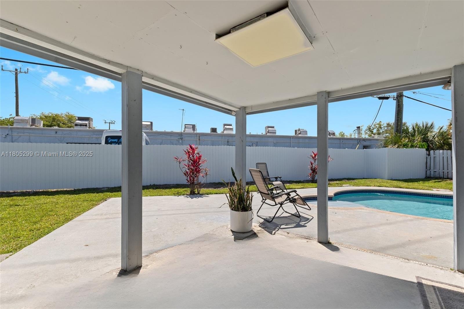 1708 NW 58th Ave