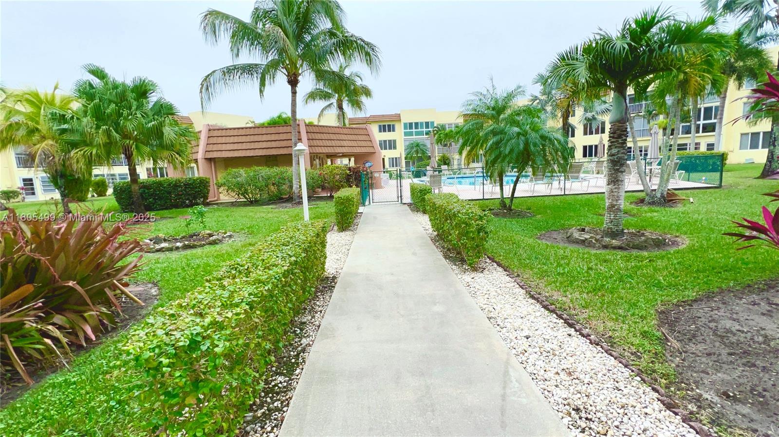 6770 Royal Palm Blvd # 206L