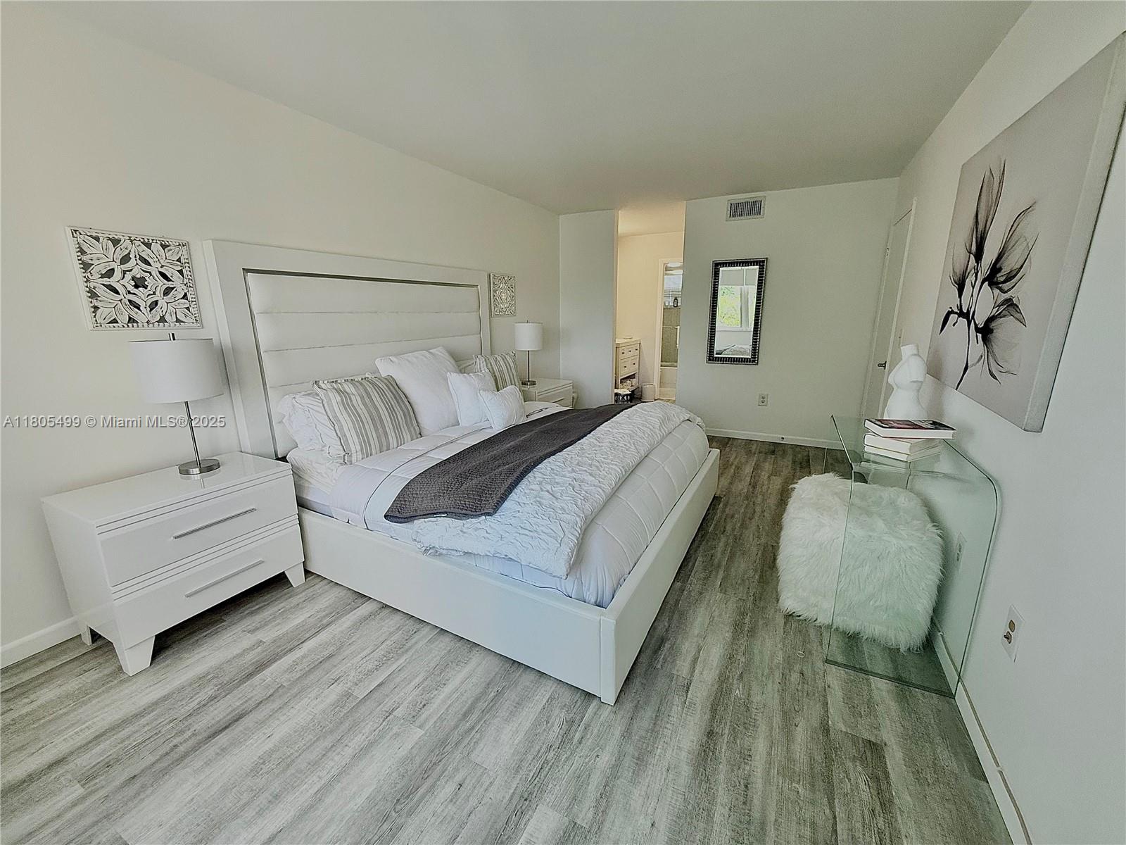 6770 Royal Palm Blvd # 206L