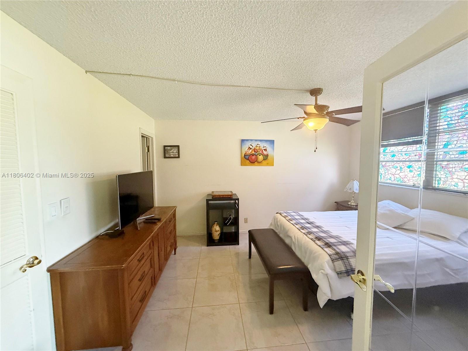 9820 S Hollybrook Lake Dr # 202