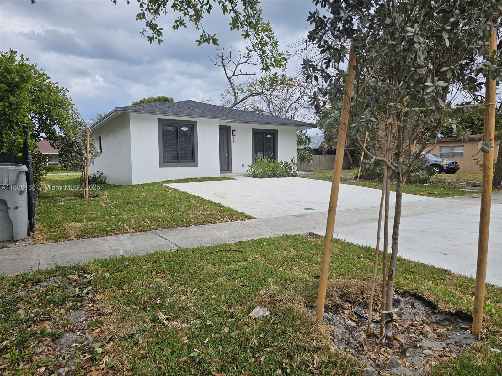 714 Nw 4th Ave
