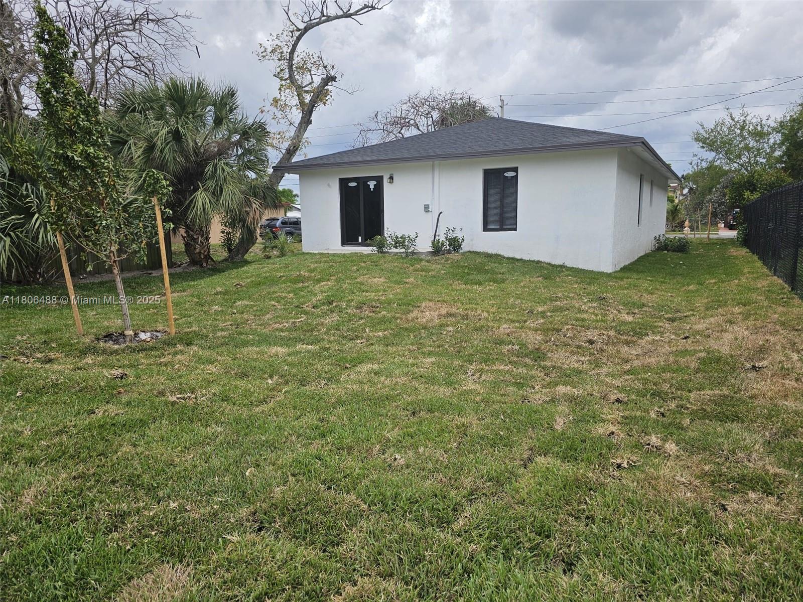 714 Nw 4th Ave
