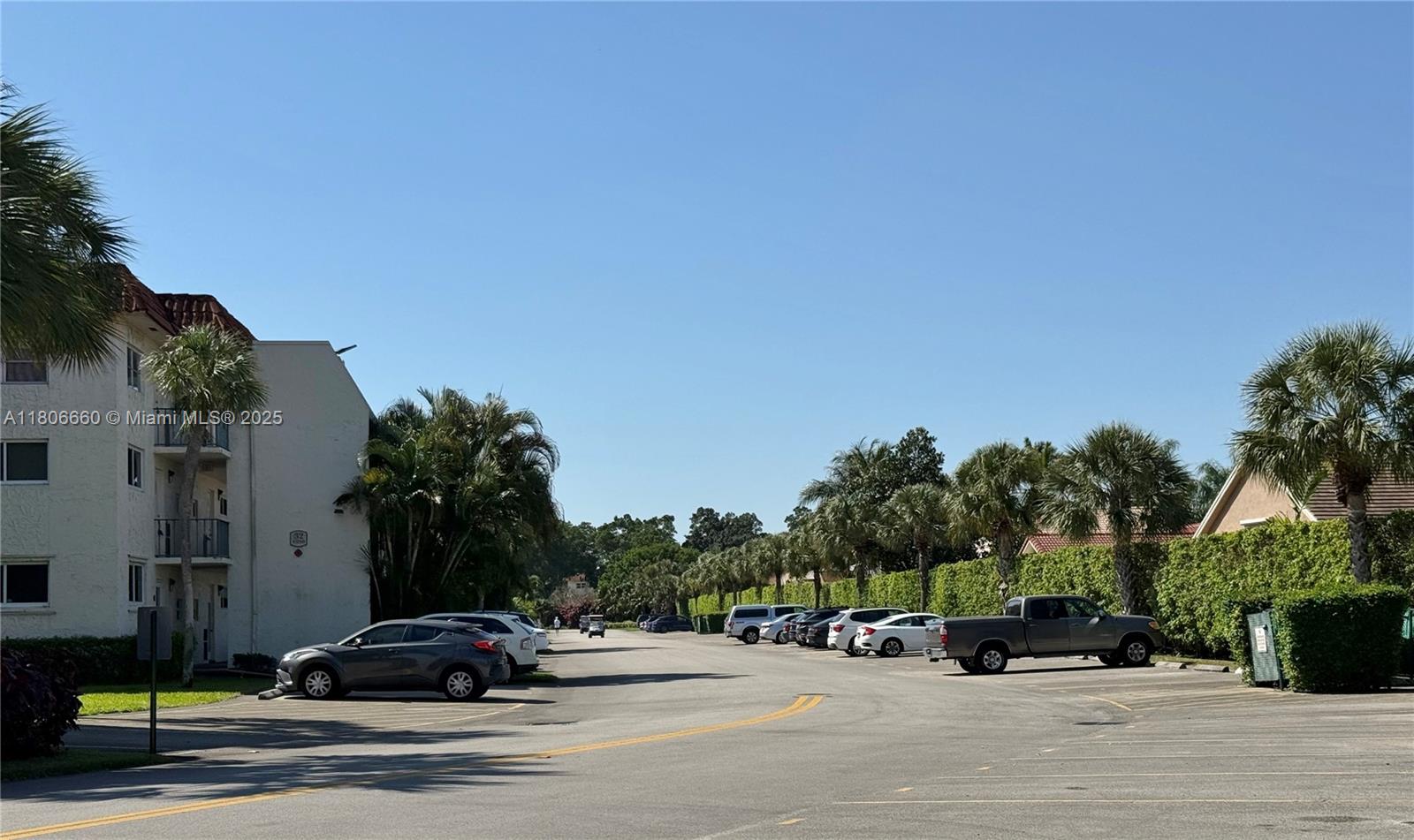 8970 S Hollybrook Blvd # 202