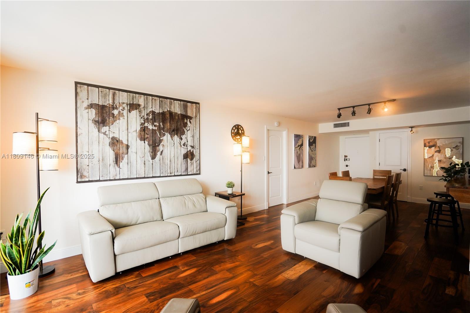 18031 Biscayne Blvd # 1502