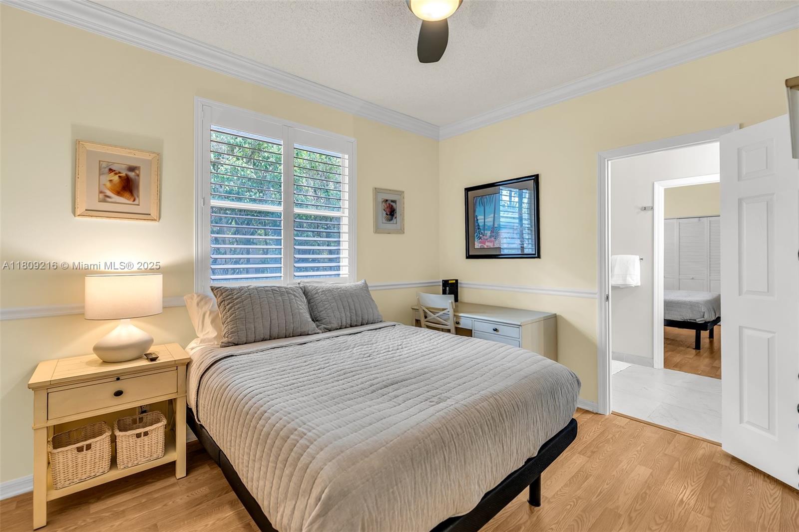 1220 Iris Court