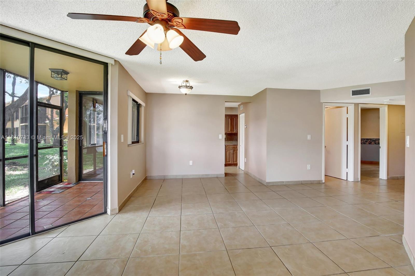 15535 Miami Lakeway N # 106
