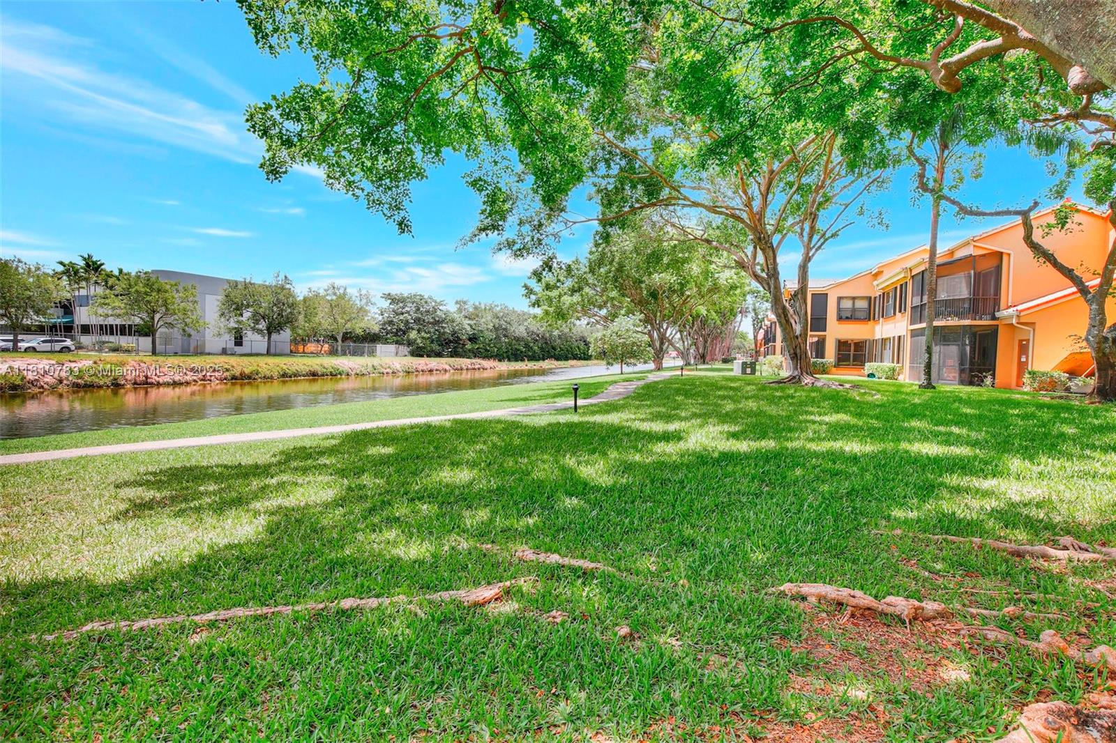 15535 Miami Lakeway N # 106