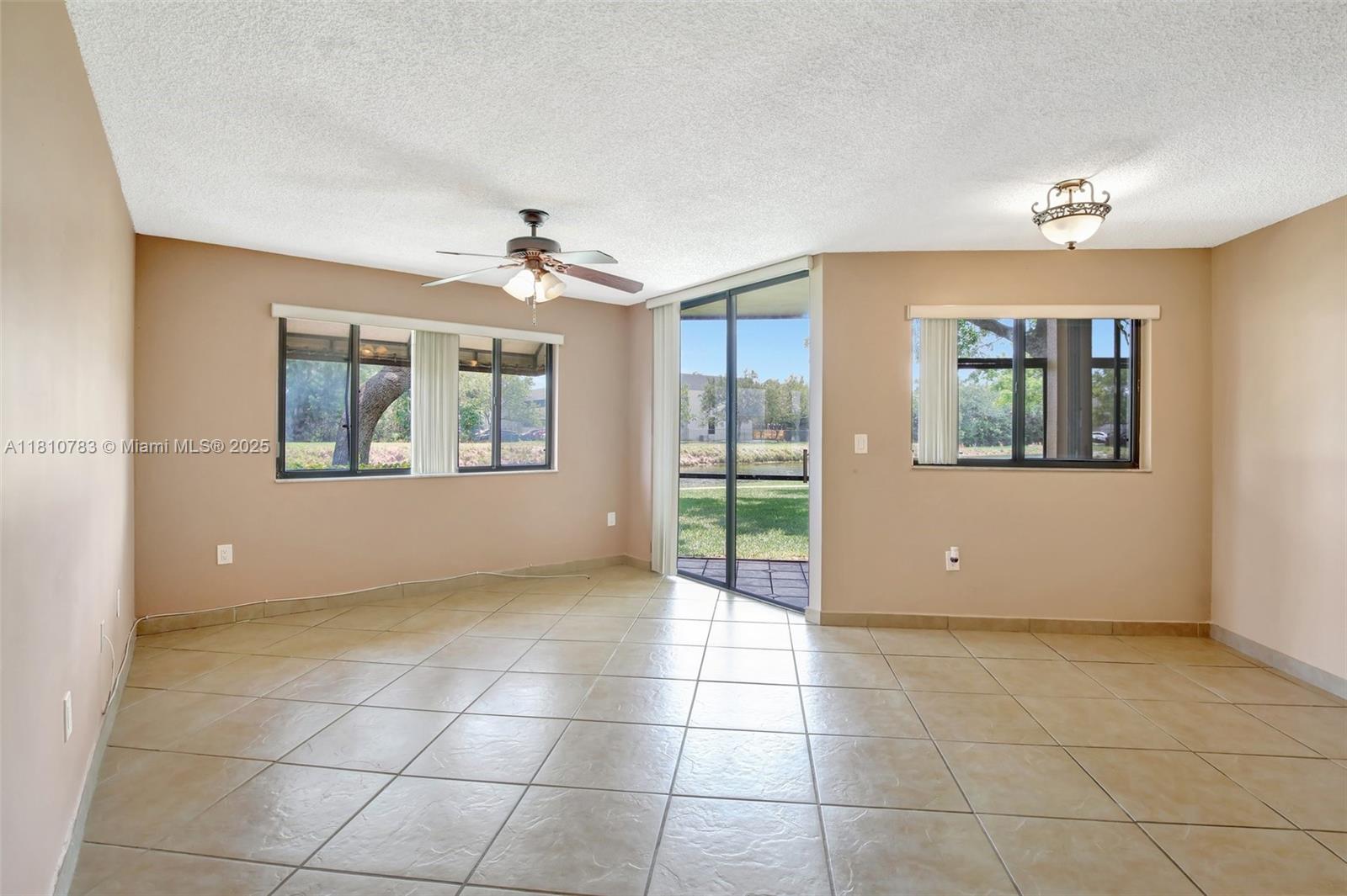 15535 Miami Lakeway N # 106
