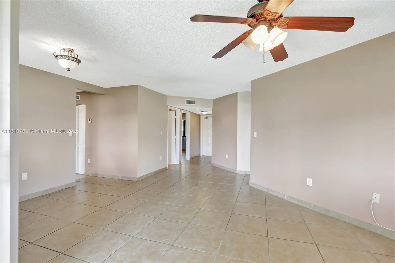15535 Miami Lakeway N # 106