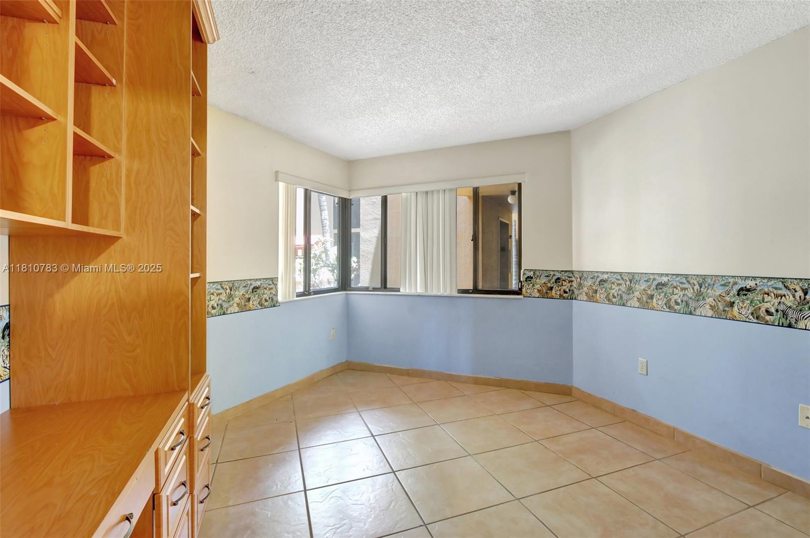 15535 Miami Lakeway N # 106