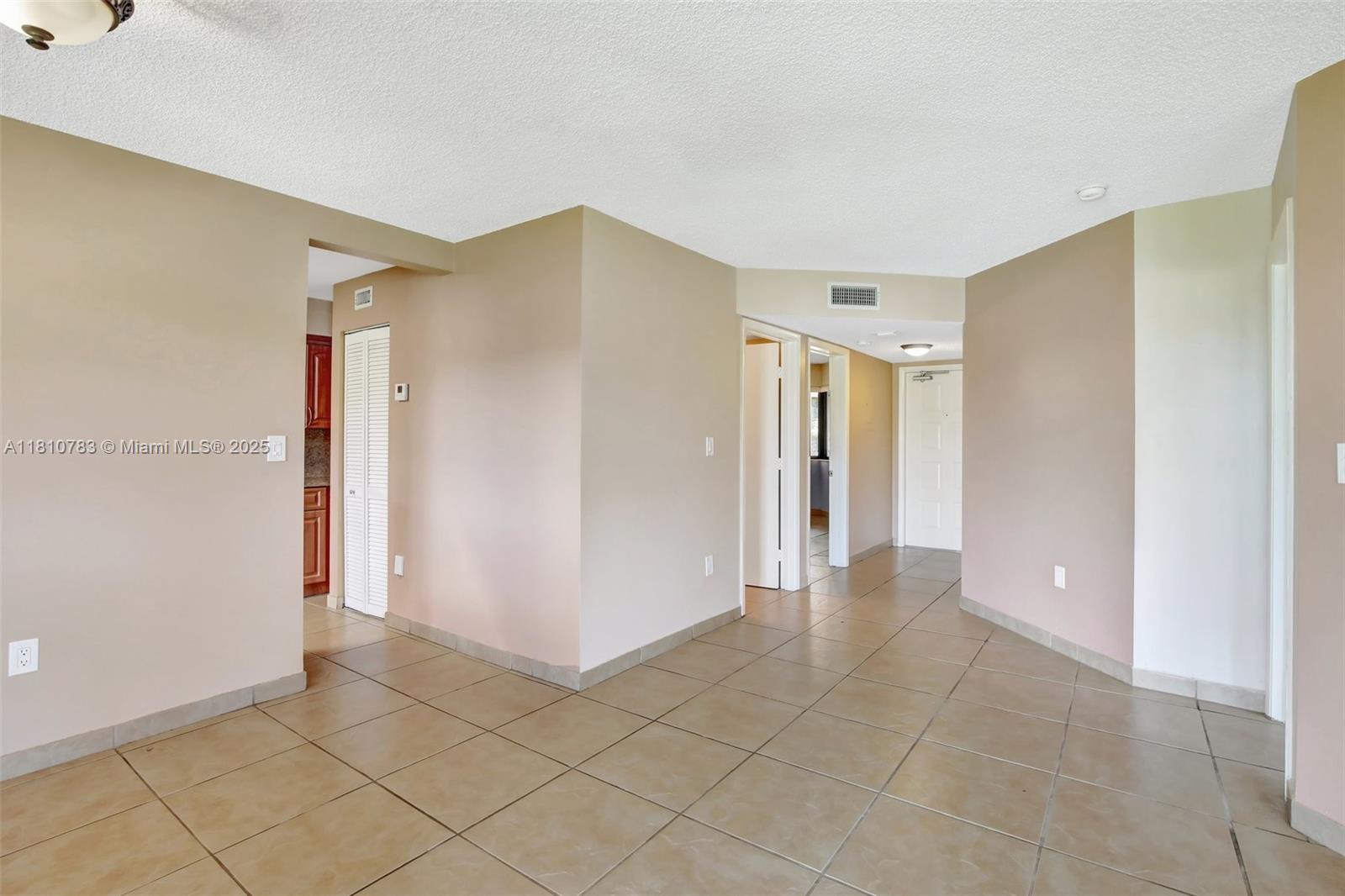 15535 Miami Lakeway N # 106