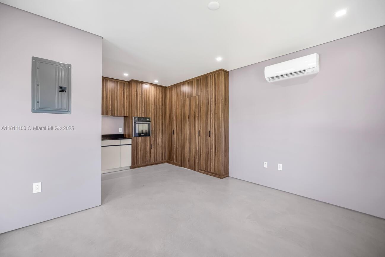 8931 NE 2nd Ave # S3