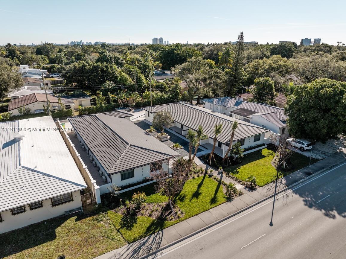 8931 NE 2nd Ave # S2